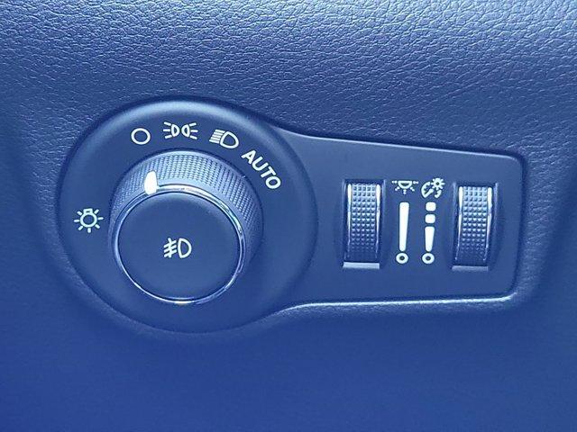 new 2025 Jeep Compass car, priced at $30,555