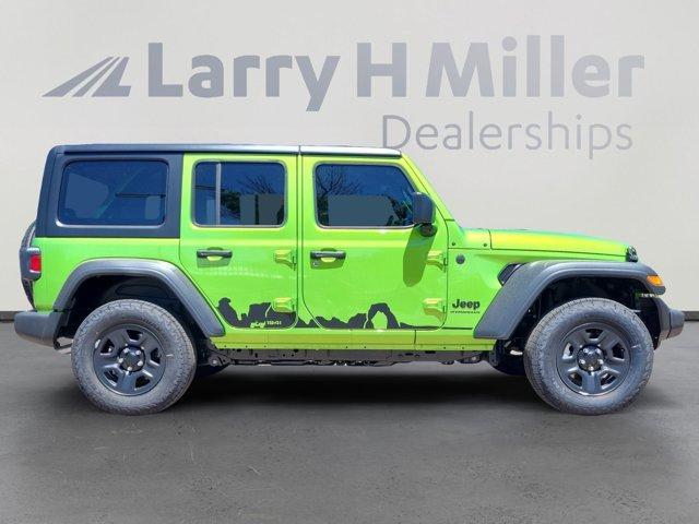 new 2025 Jeep Wrangler car, priced at $41,004