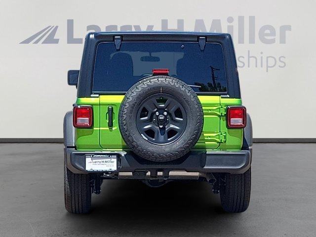 new 2025 Jeep Wrangler car, priced at $41,004