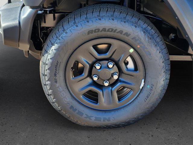 new 2025 Jeep Wrangler car, priced at $40,695
