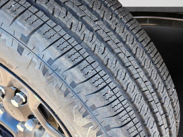 new 2025 Jeep Wrangler car, priced at $40,695