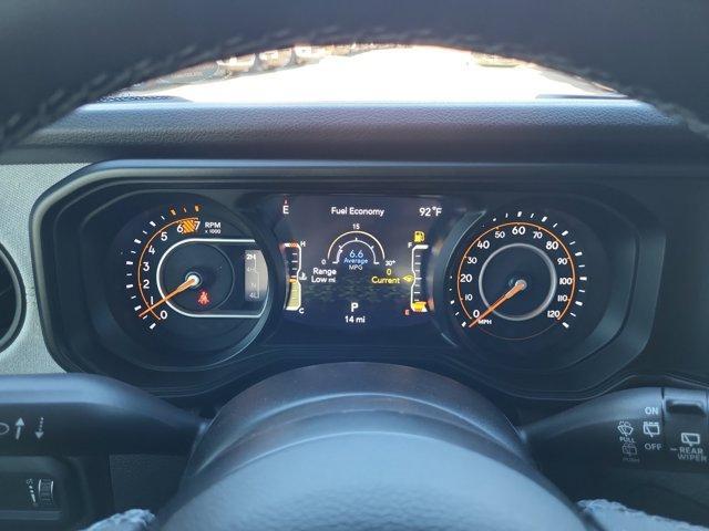 new 2025 Jeep Wrangler car, priced at $45,095