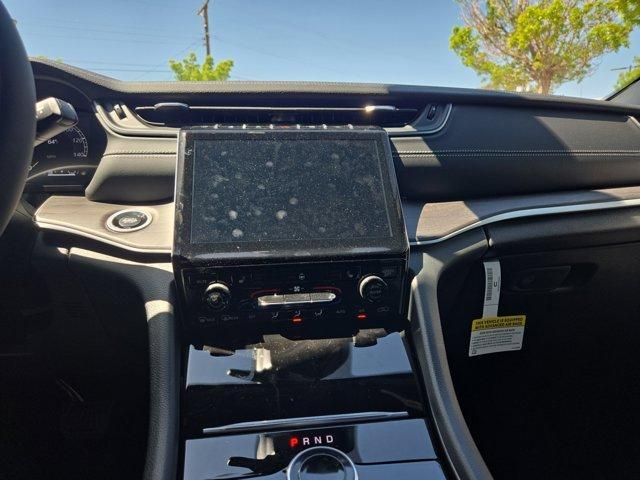 new 2025 Jeep Grand Cherokee car, priced at $44,863