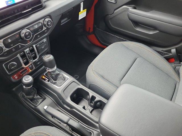 new 2025 Jeep Gladiator car, priced at $39,482