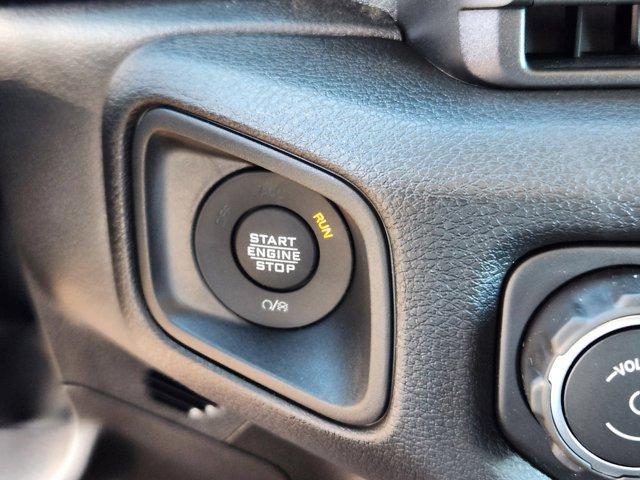 new 2025 Jeep Wrangler car, priced at $40,695