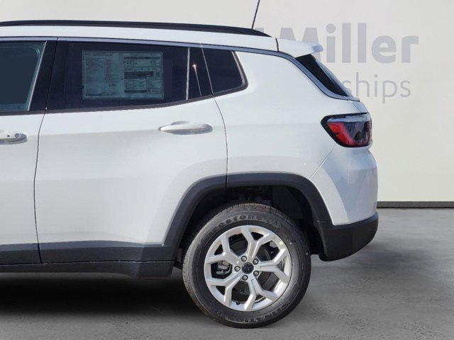 new 2025 Jeep Compass car, priced at $27,013