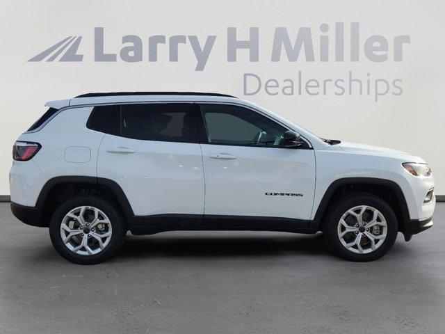 new 2025 Jeep Compass car, priced at $27,013