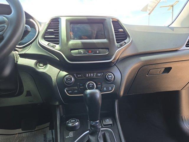 used 2021 Jeep Cherokee car, priced at $19,495