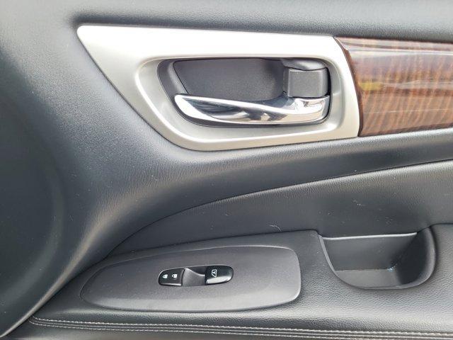 used 2014 Nissan Pathfinder car, priced at $10,995