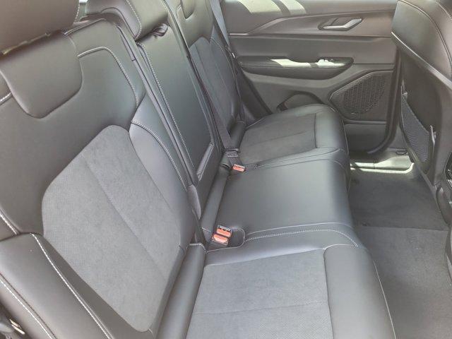 new 2025 Jeep Grand Cherokee car, priced at $39,955