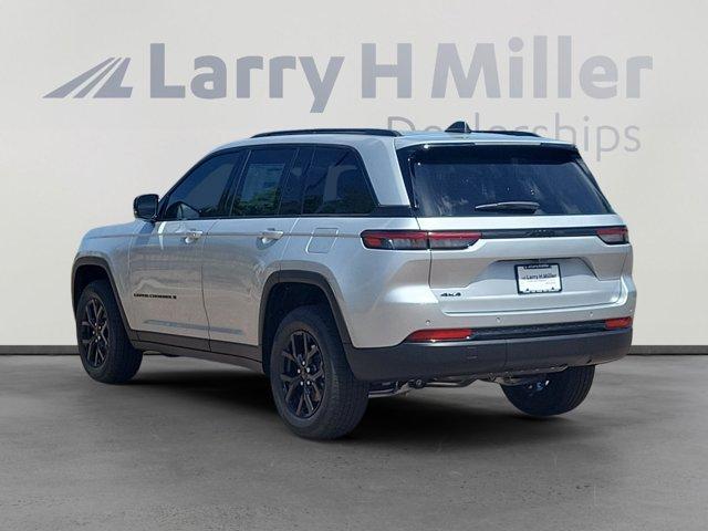 new 2025 Jeep Grand Cherokee car, priced at $39,955