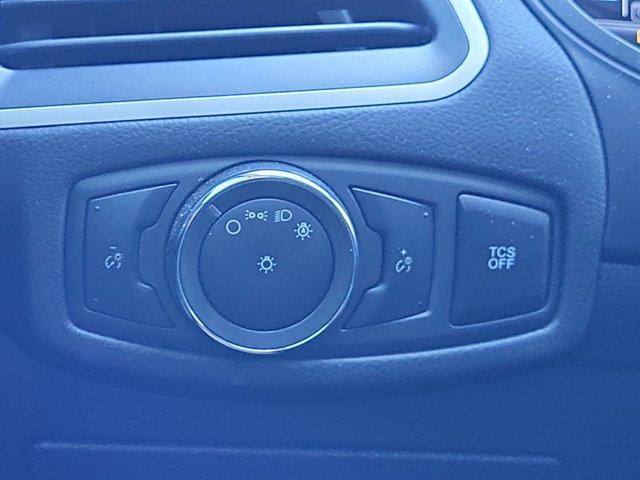 used 2023 Ford Edge car, priced at $25,359