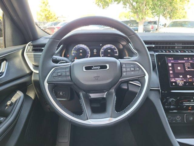 new 2025 Jeep Grand Cherokee car, priced at $42,150