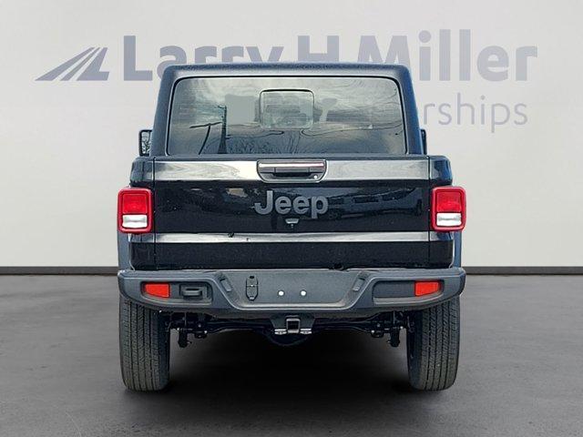 new 2025 Jeep Gladiator car, priced at $40,598