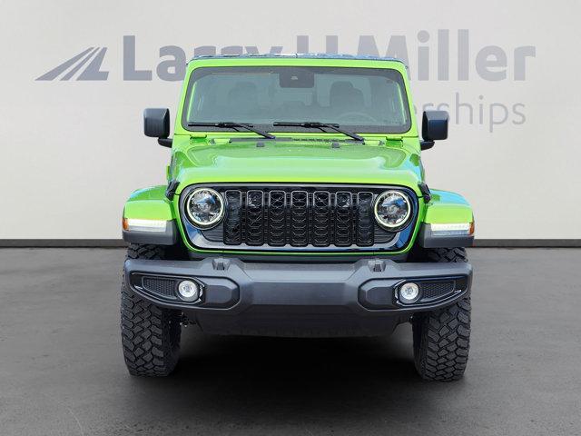 new 2025 Jeep Gladiator car, priced at $46,135
