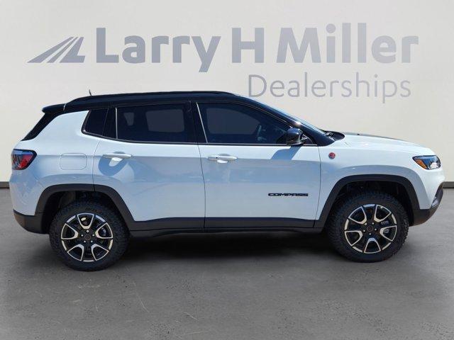 new 2025 Jeep Compass car, priced at $34,765