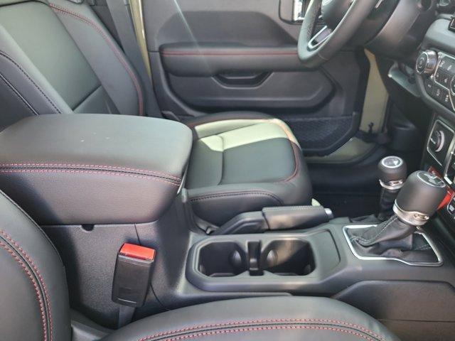 new 2025 Jeep Wrangler car, priced at $59,735