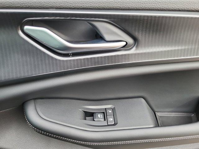 new 2025 Jeep Grand Cherokee car, priced at $36,800