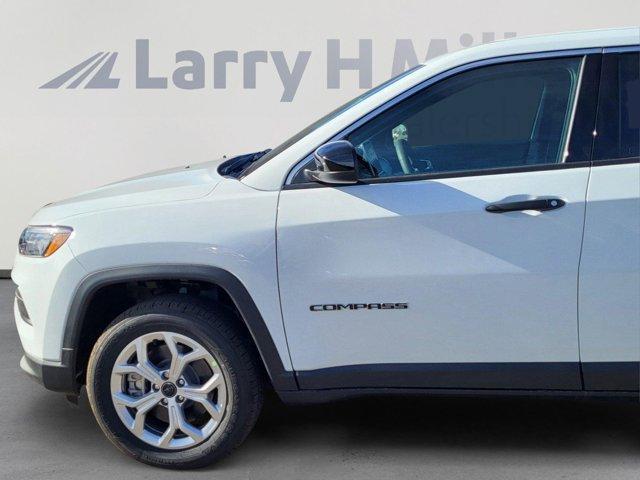 new 2025 Jeep Compass car, priced at $27,743