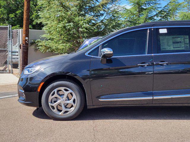 new 2023 Chrysler Pacifica car, priced at $53,588