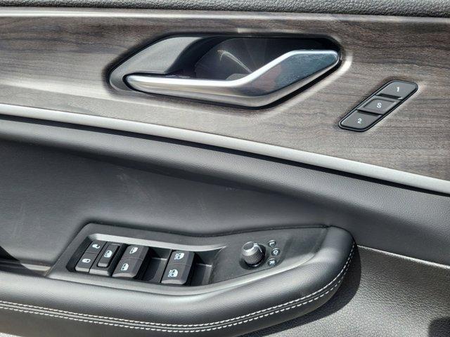 new 2025 Jeep Grand Cherokee car, priced at $43,915