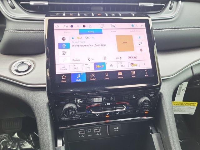 new 2025 Jeep Grand Cherokee car, priced at $43,915