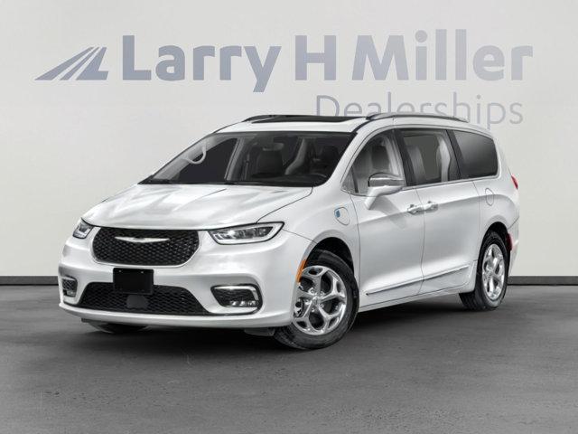 used 2022 Chrysler Pacifica Hybrid car, priced at $26,995