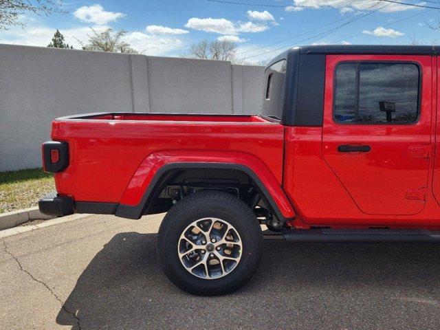 new 2024 Jeep Gladiator car, priced at $47,418