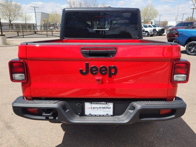 new 2024 Jeep Gladiator car, priced at $47,058