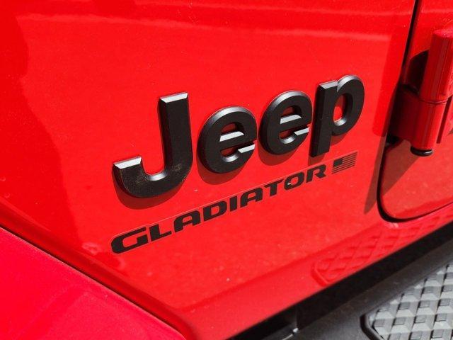 new 2024 Jeep Gladiator car, priced at $47,058