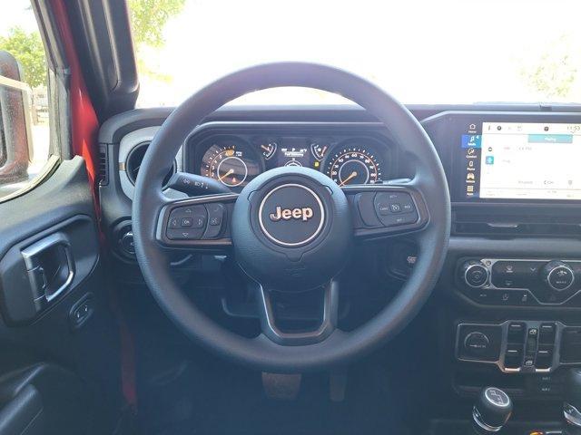 new 2025 Jeep Wrangler car, priced at $41,004