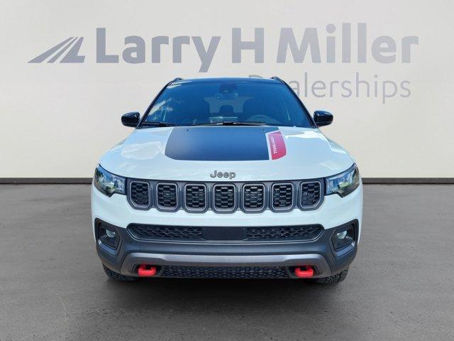 new 2025 Jeep Compass car, priced at $32,190