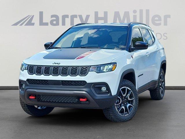 new 2025 Jeep Compass car, priced at $32,190