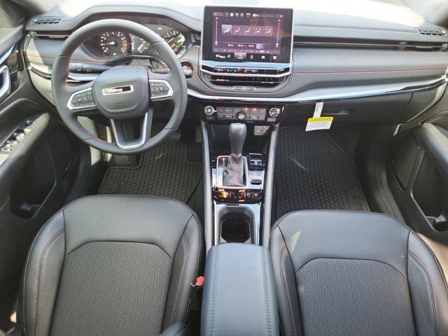 new 2025 Jeep Compass car, priced at $32,190