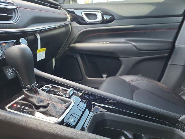 new 2025 Jeep Compass car, priced at $32,190