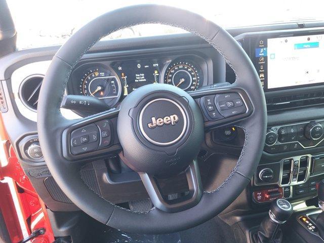 new 2025 Jeep Gladiator car, priced at $46,135