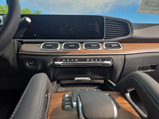 used 2025 Mercedes-Benz GLE 450e car, priced at $66,995