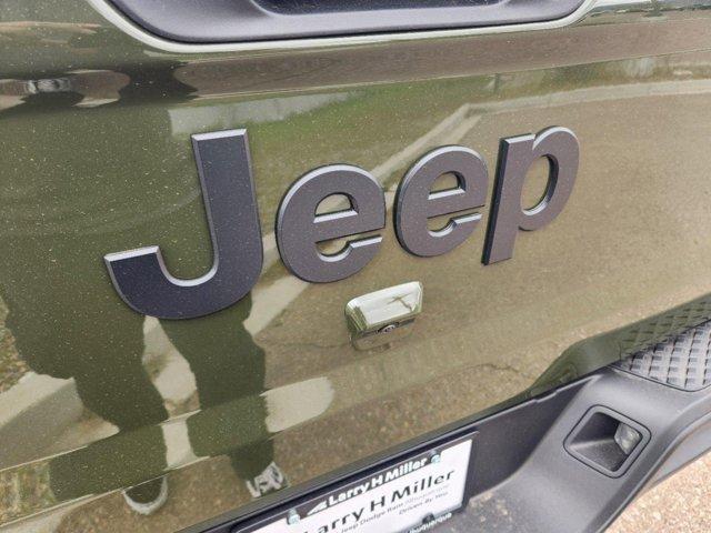 new 2024 Jeep Gladiator car, priced at $47,418