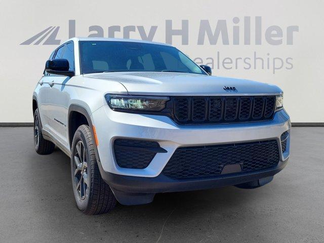 new 2025 Jeep Grand Cherokee car, priced at $42,775