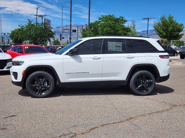 new 2024 Jeep Grand Cherokee car, priced at $46,278