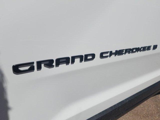 new 2024 Jeep Grand Cherokee L car, priced at $47,278