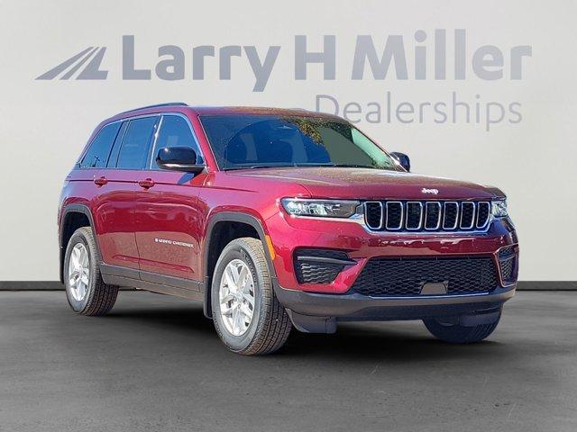 new 2025 Jeep Grand Cherokee car, priced at $39,590