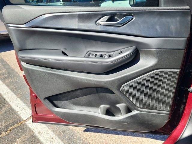 new 2025 Jeep Grand Cherokee car, priced at $39,590