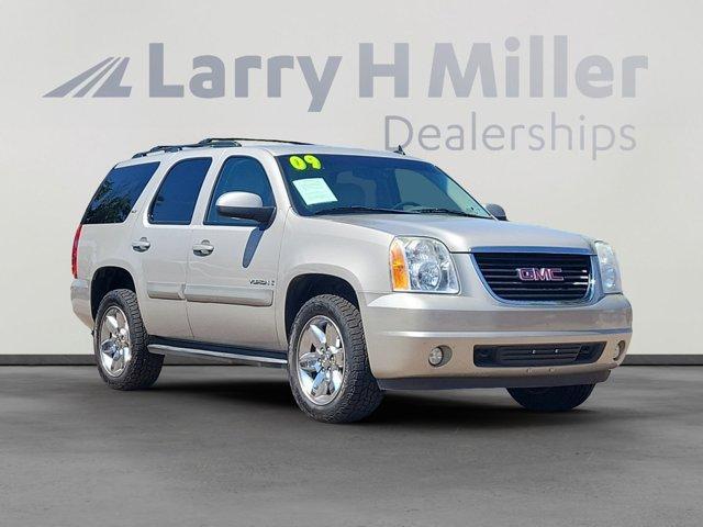 used 2009 GMC Yukon car, priced at $10,262