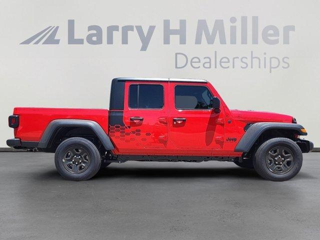 new 2025 Jeep Gladiator car, priced at $37,637