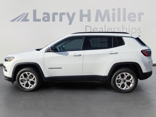 new 2025 Jeep Compass car, priced at $27,013