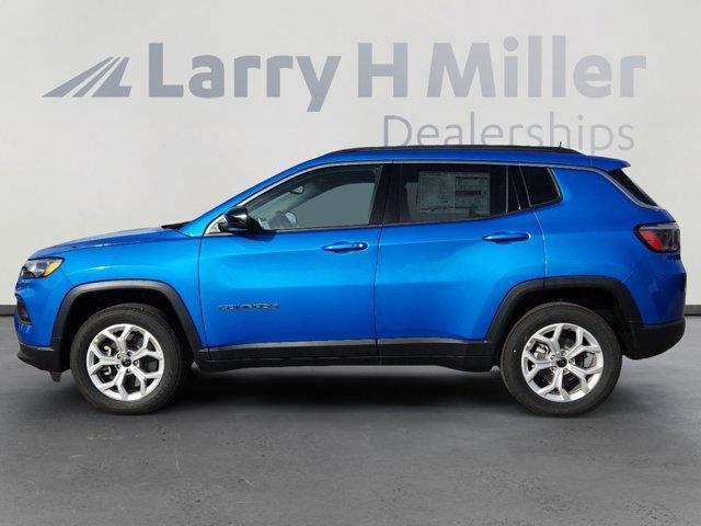 new 2025 Jeep Compass car, priced at $27,608