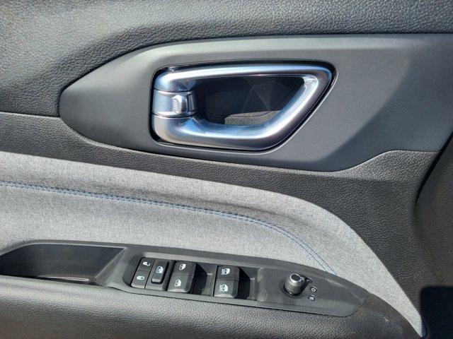 new 2025 Jeep Compass car, priced at $25,113