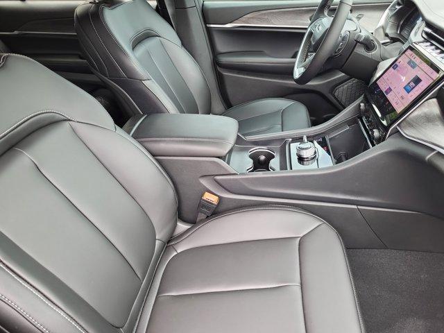 new 2025 Jeep Grand Cherokee L car, priced at $39,972