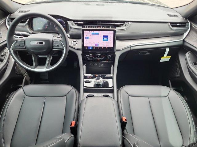 new 2025 Jeep Grand Cherokee L car, priced at $39,972